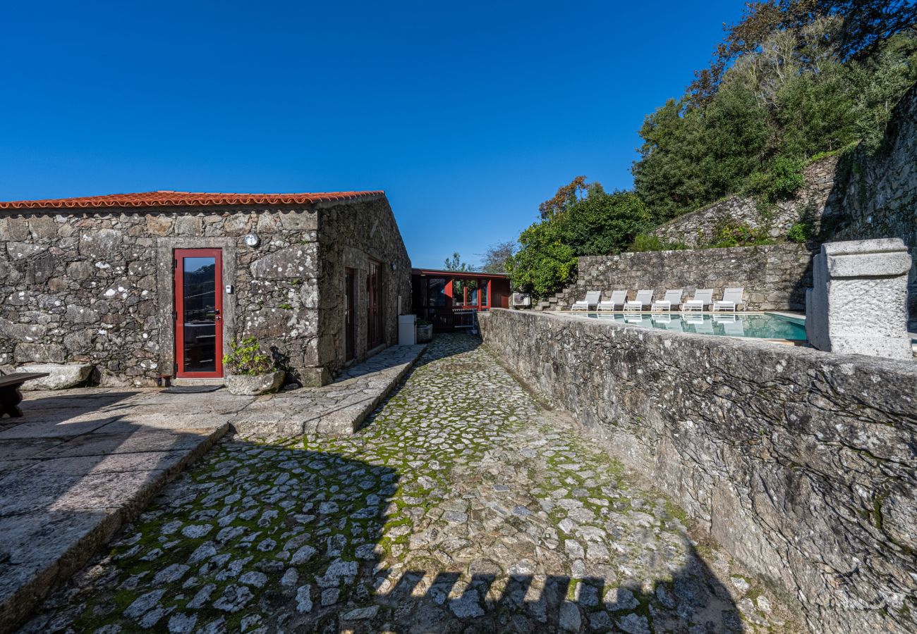 Villa em Cristelo - Villa 262 V6 - A Charming Duo of Stone Villas With Spectacular Sea Views