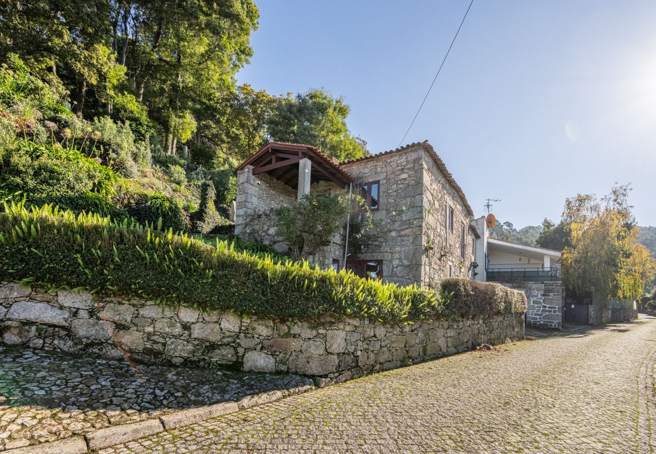 Villa em Cristelo - Villa 262  V4 - A Charming Stone Villa With Spectacular Sea Views