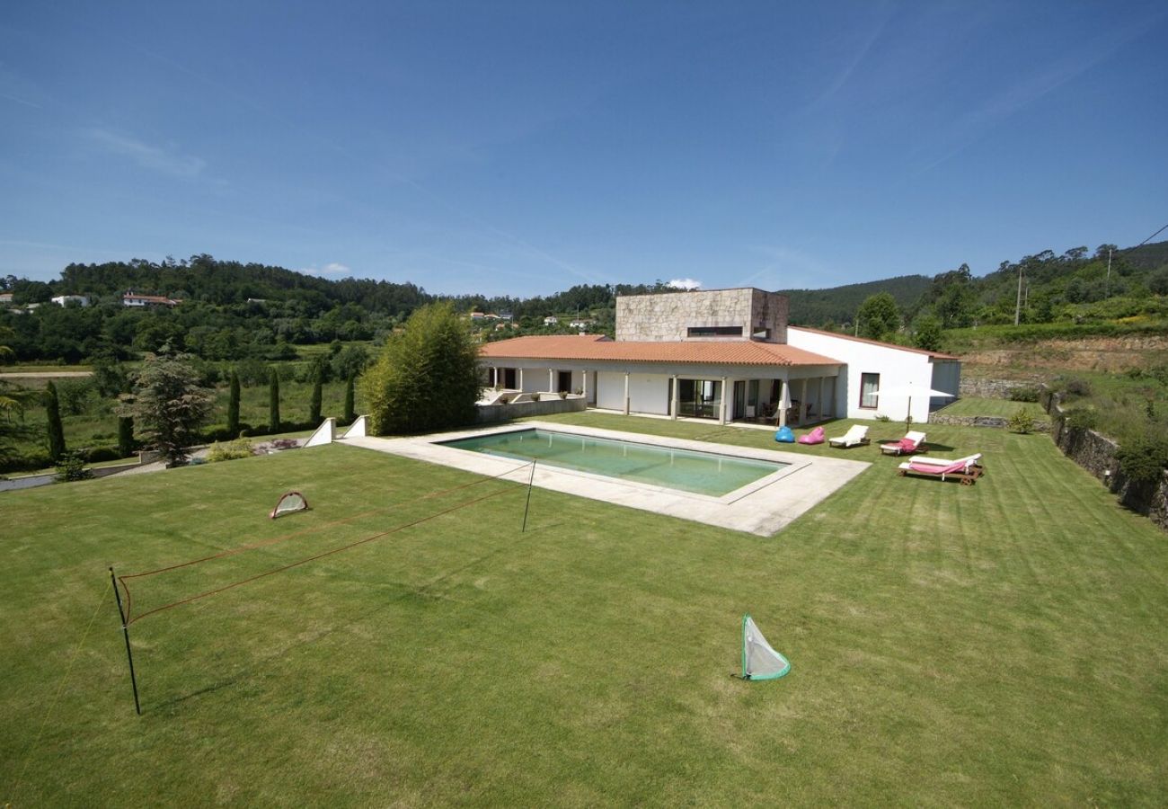 Villa in Ponte de Lima - Villa 241 Luxurious Villa w/ Pool and Tennis Court