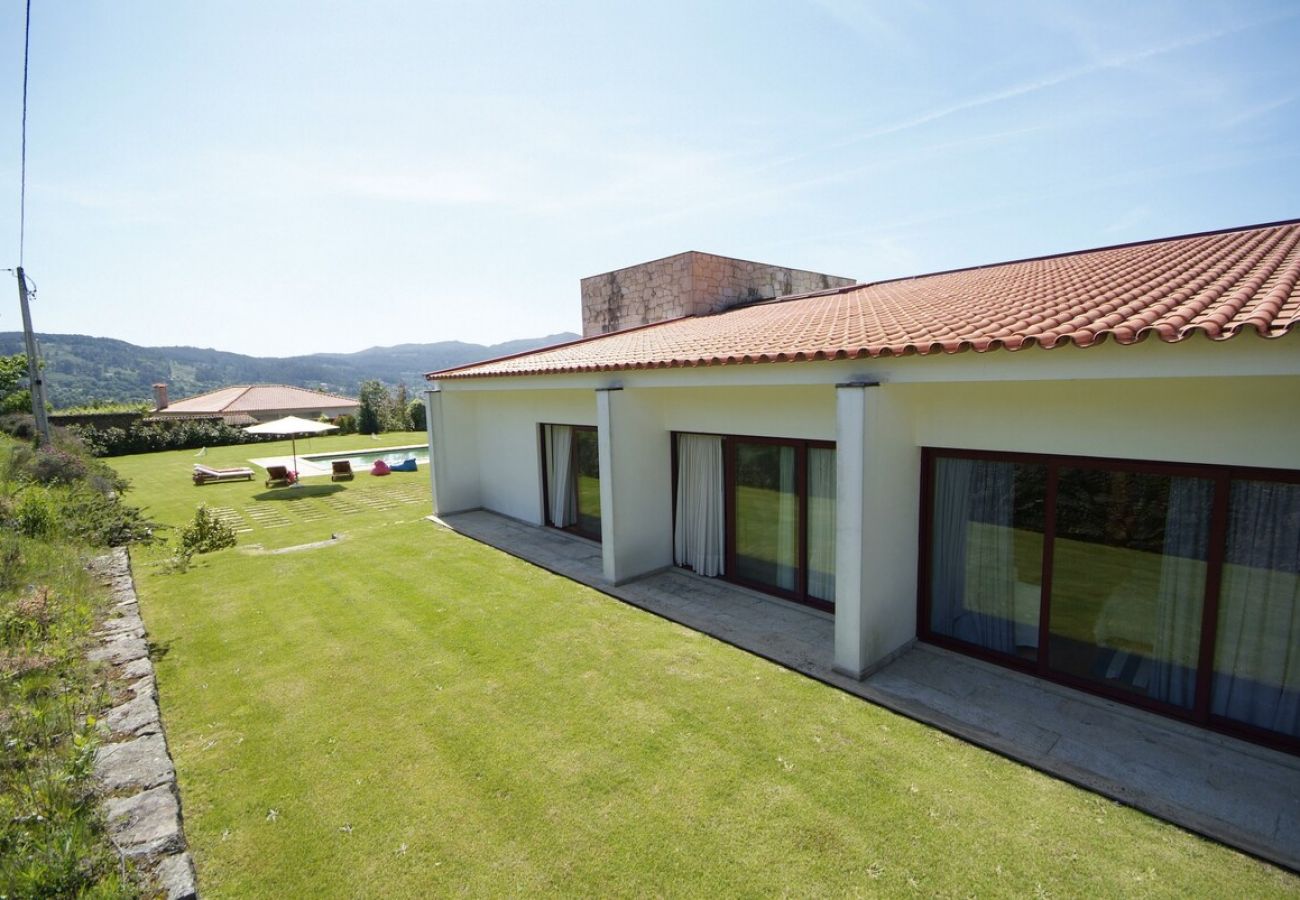 Villa in Ponte de Lima - Villa 241 Luxurious Villa w/ Pool and Tennis Court