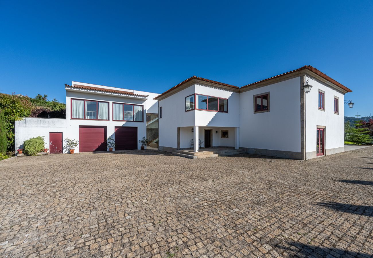 Villa in Ponte de Lima - Villa 241 Luxurious Villa w/ Pool and Tennis Court