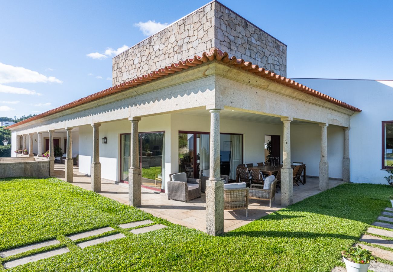 Villa in Ponte de Lima - Villa 241 Luxurious Villa w/ Pool and Tennis Court