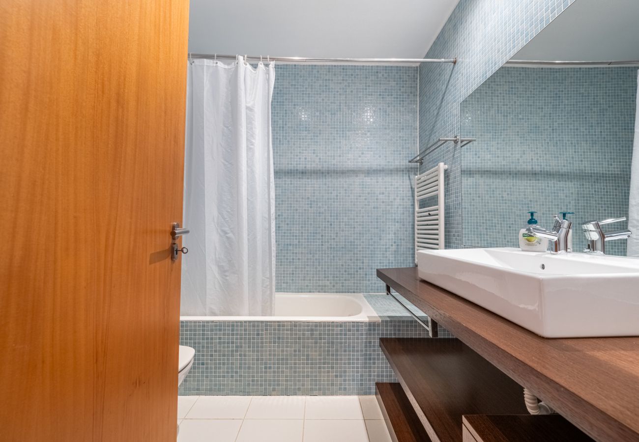 Villa in Ponte de Lima - Villa 241 Luxurious Villa w/ Pool and Tennis Court