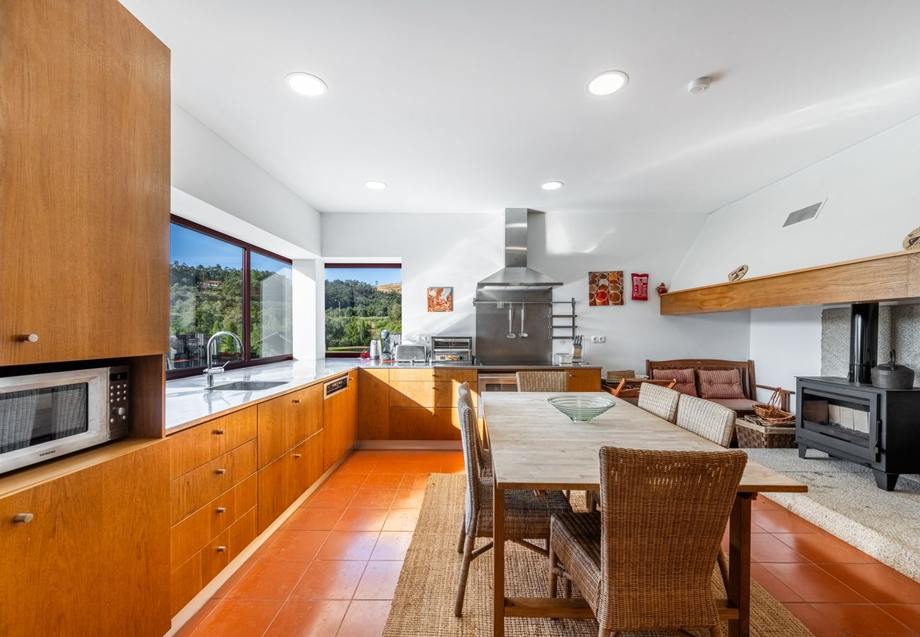 Villa in Ponte de Lima - Villa 241 Luxurious Villa w/ Pool and Tennis Court