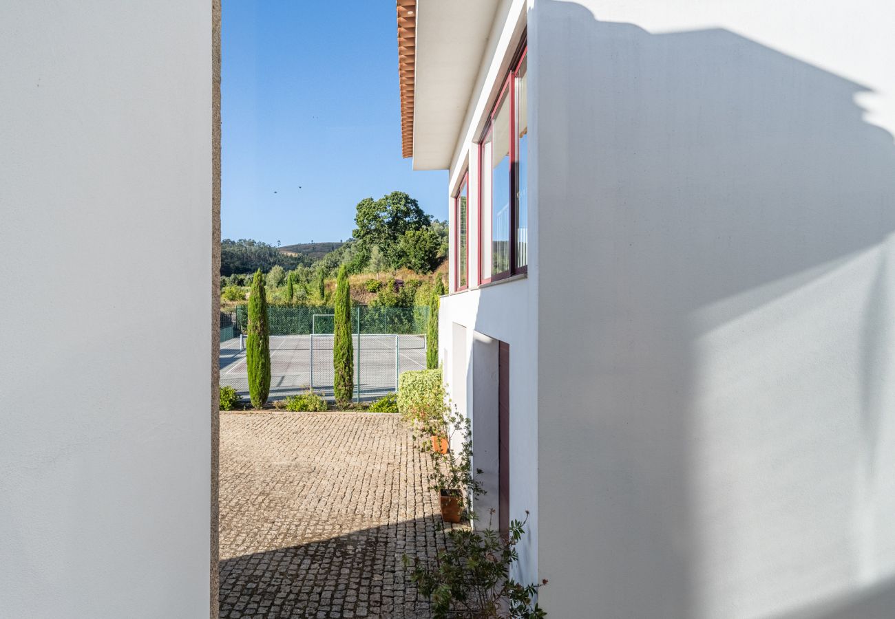 Villa in Ponte de Lima - Villa 241 Luxurious Villa w/ Pool and Tennis Court