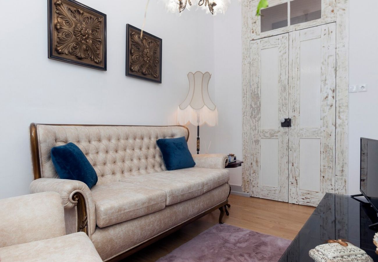 Apartment in Barcelos - Casa Dourada 2 bedroom Flat Barcelos Town Centre