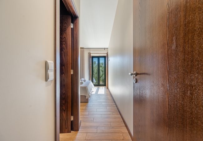 Villa in Ponte de Lima - Villa 290 Luxurious Reconverted Farmhouses w/ Pool Villa in Ponte de Lima - Villa 290 Luxurious Reconverted Farmhouses w/ Pool