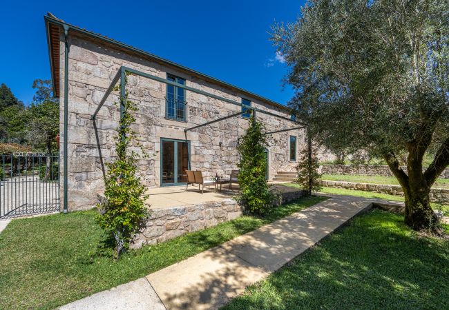 Villa in Ponte de Lima - Villa 290 Luxurious Reconverted Farmhouses w/ Pool Villa in Ponte de Lima - Villa 290 Luxurious Reconverted Farmhouses w/ Pool
