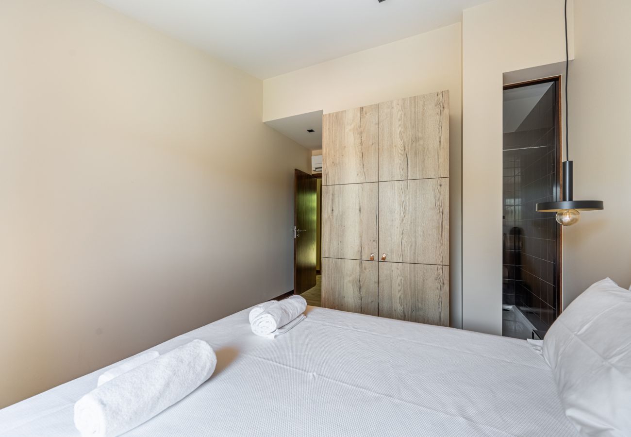 Villa in Ponte de Lima - Villa 290 Luxurious Reconverted Farmhouses w/ Pool