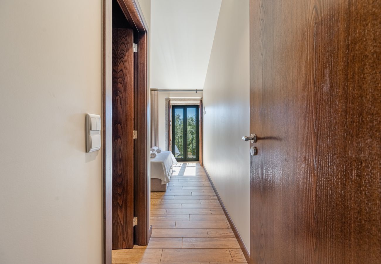 Villa in Ponte de Lima - Villa 290 Luxurious Reconverted Farmhouses w/ Pool