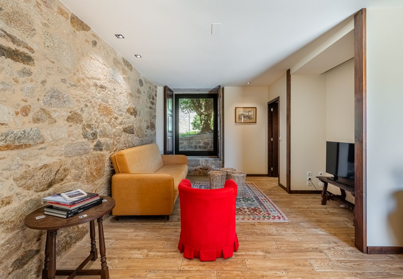 Villa in Ponte de Lima - Villa 290 Luxurious Reconverted Farmhouses w/ Pool