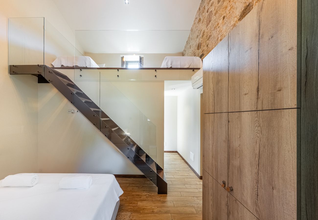 Villa in Ponte de Lima - Villa 290 Luxurious Reconverted Farmhouses w/ Pool