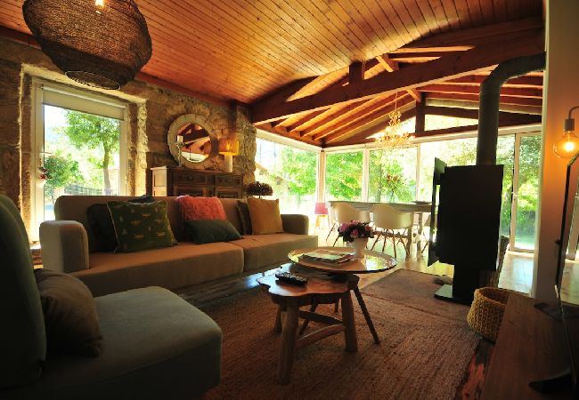 House in Vila Nova de Cerveira - Casa da Luz Charming Cottage w/ Beautiful Garden House in Vila Nova de Cerveira - Casa da Luz Charming Cottage w/ Beautiful Garden