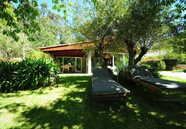 House in Vila Nova de Cerveira - Casa da Luz Charming Cottage w/ Beautiful Garden