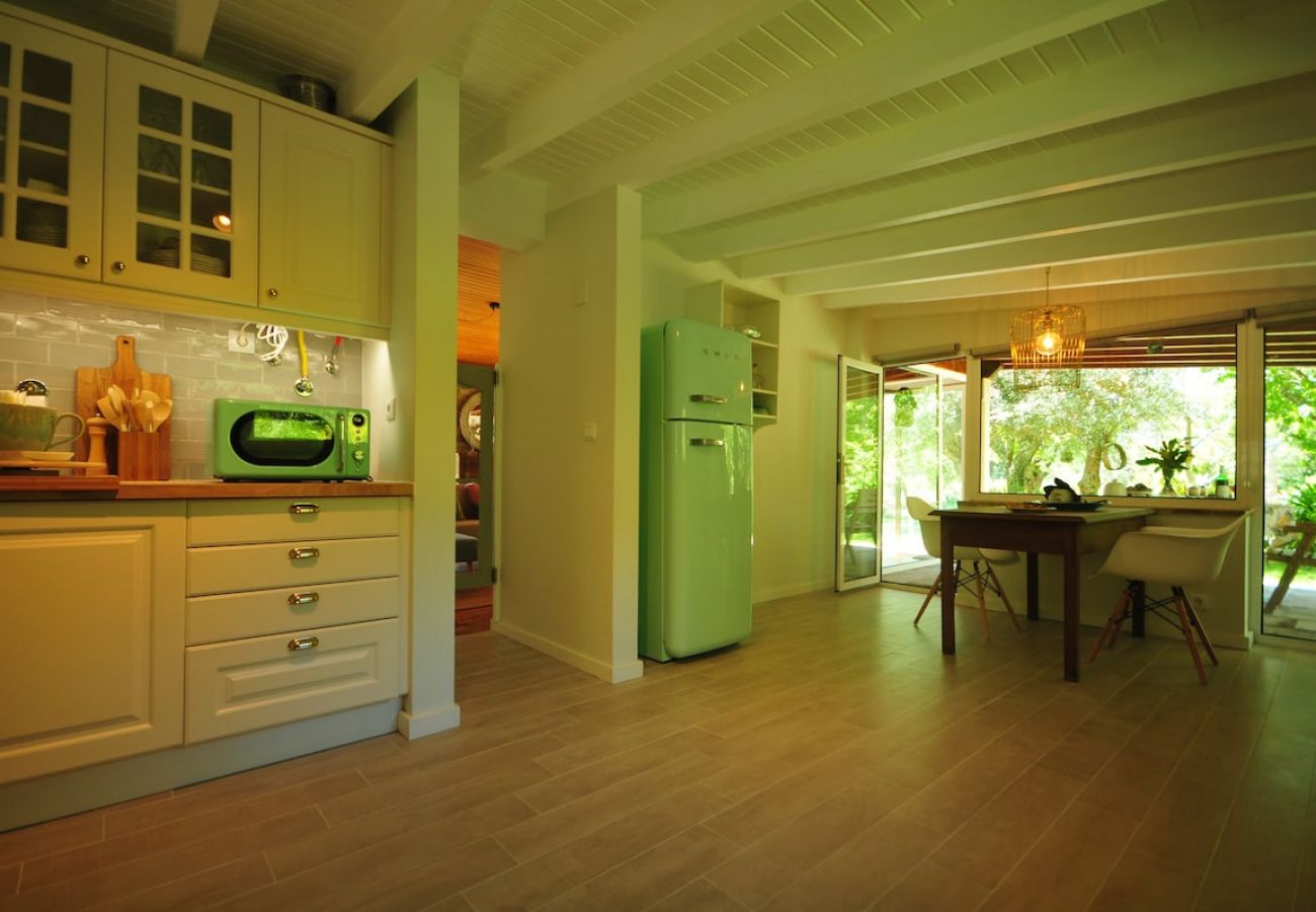House in Vila Nova de Cerveira - Casa da Luz Charming Cottage w/ Beautiful Garden