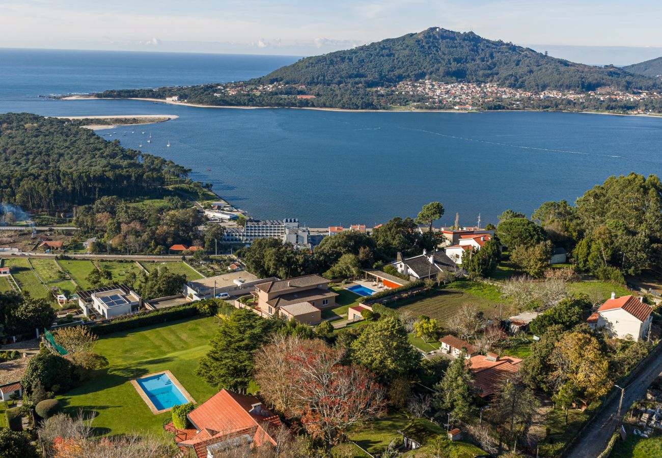 Villa in Caminha - Villa 284 Comfortable Villa w/ Pool and Sea View