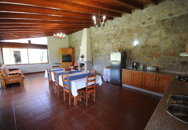 Villa in Barcelos - Villa 251 Luxury Cottage w/ Pool and Tennis Court Villa in Barcelos - Villa 251 Luxury Cottage w/ Pool and Tennis Court