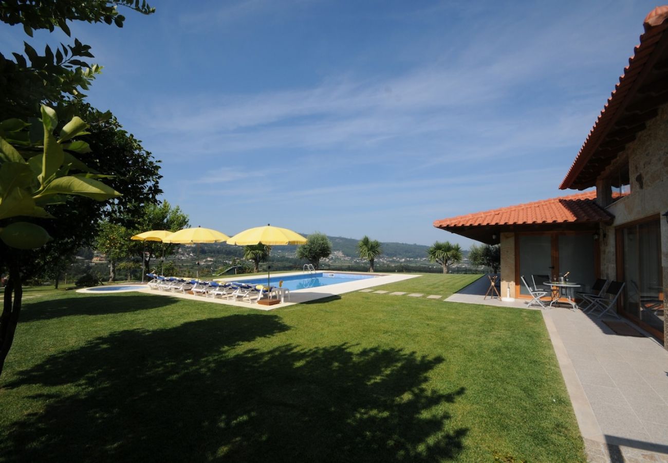 Villa in Barcelos - Villa 251 Luxury Cottage w/ Pool and Tennis Court