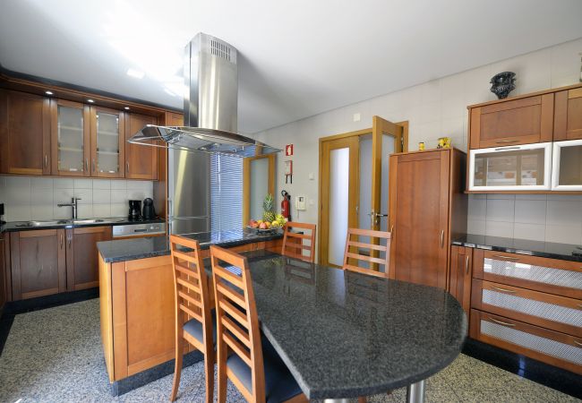 Villa in Barcelos - Villa 320 Holiday Villa w/Pool, Jacuzzi and Tennis Villa in Barcelos - Villa 320 Holiday Villa w/Pool, Jacuzzi and Tennis