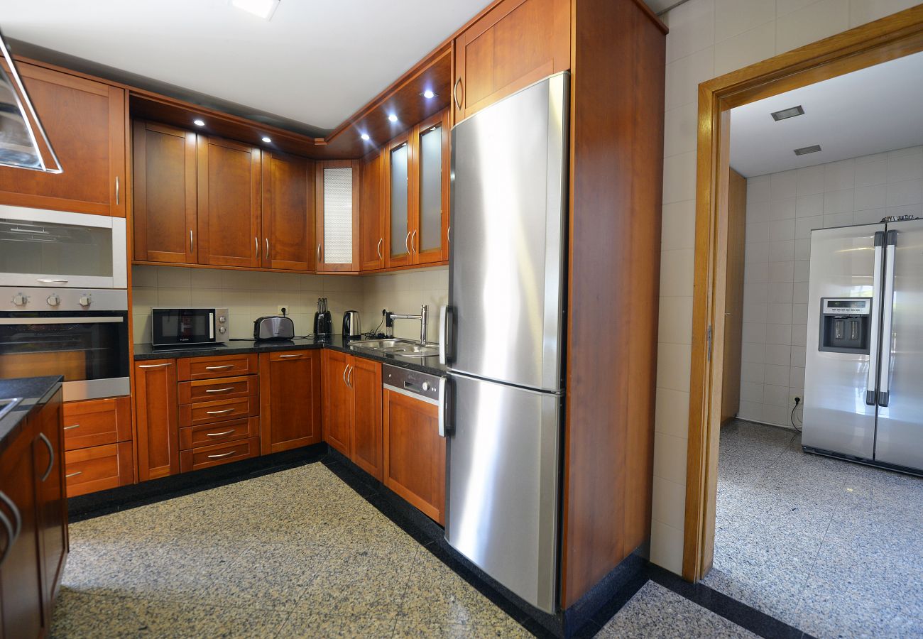 kitchen villa 320