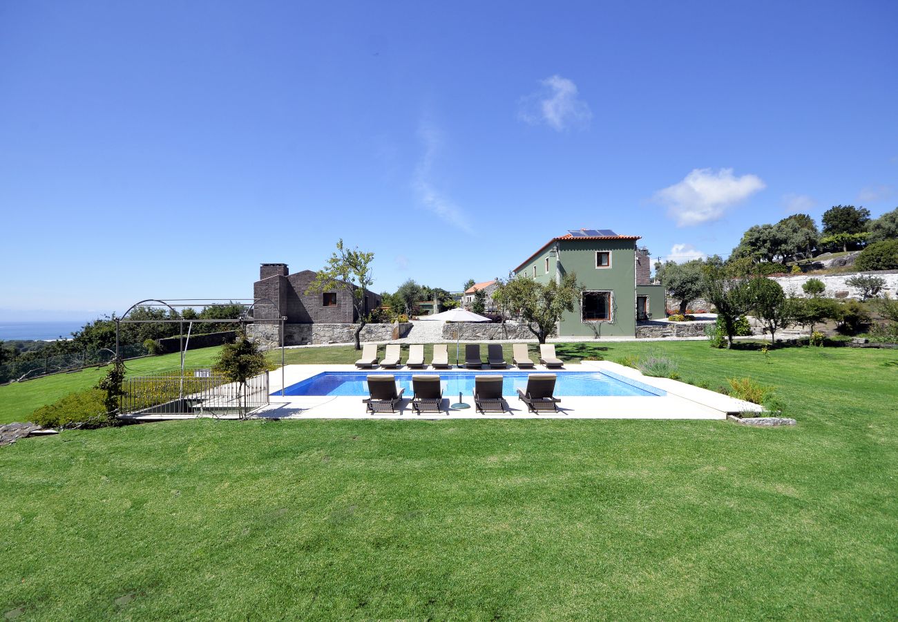 Villa in Viana do Castelo - Villa 270 Deluxe Holiday Villa w/ Stunning Seaview 