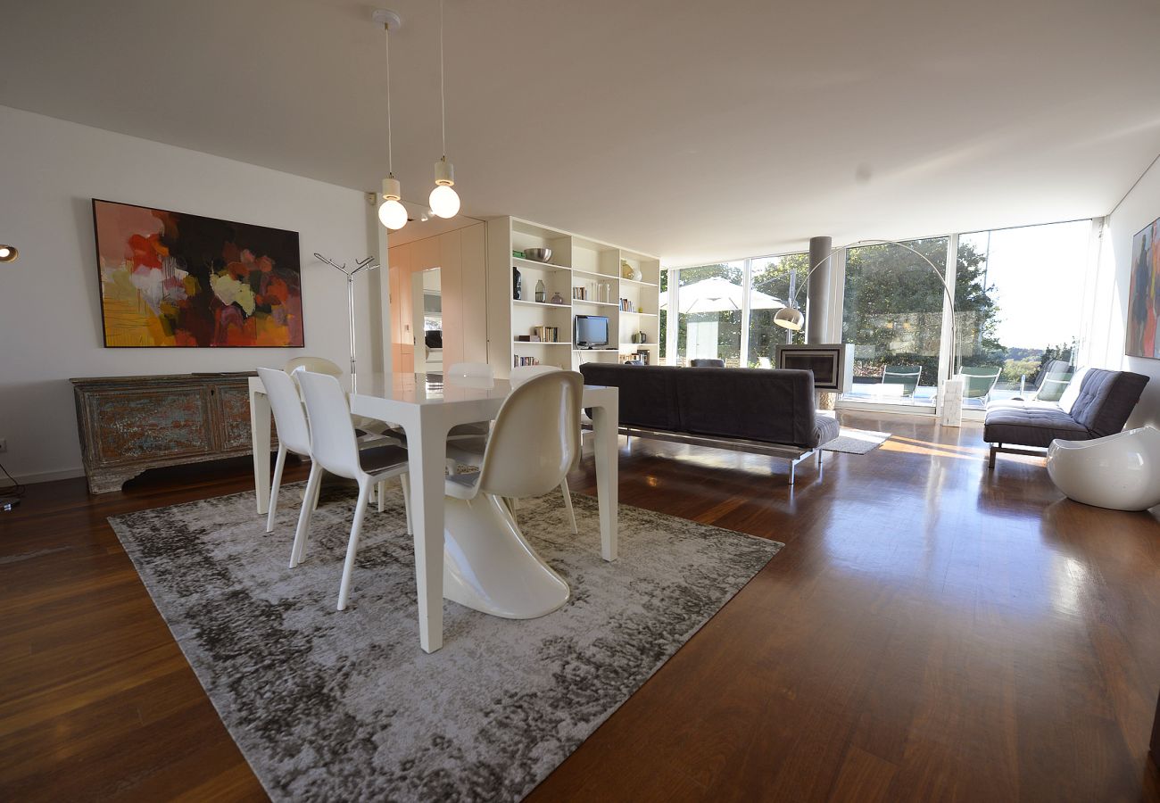 Open plan living and dining area