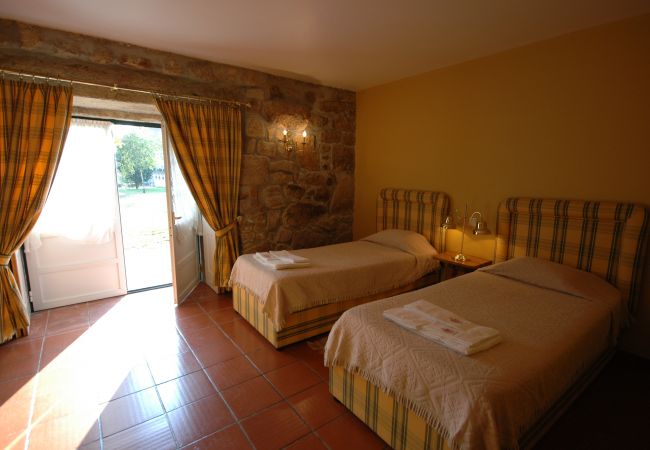 Villa in Ponte de Lima - Villa 223 Manor w/ Heated Indoor Pool and Tennis Villa in Ponte de Lima - Villa 223 Manor w/ Heated Indoor Pool and Tennis