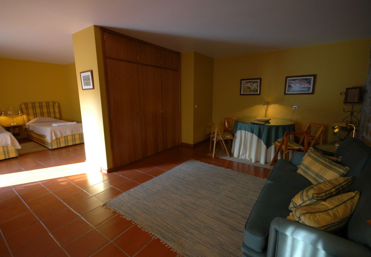 Twin bedroom with sofabed in cottage