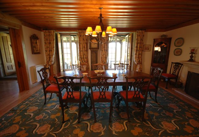 Villa in Ponte de Lima - Villa 232 Charming Restored Farmhouse for Families Villa in Ponte de Lima - Villa 232 Charming Restored Farmhouse for Families