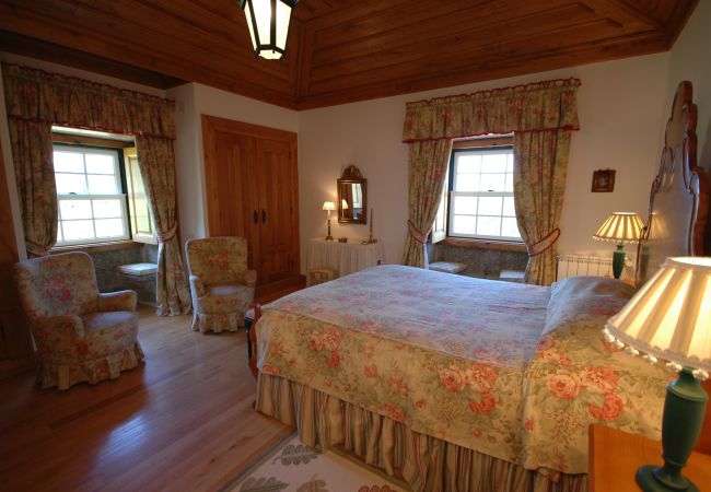 Villa in Ponte de Lima - Villa 232 Charming Restored Farmhouse for Families Villa in Ponte de Lima - Villa 232 Charming Restored Farmhouse for Families