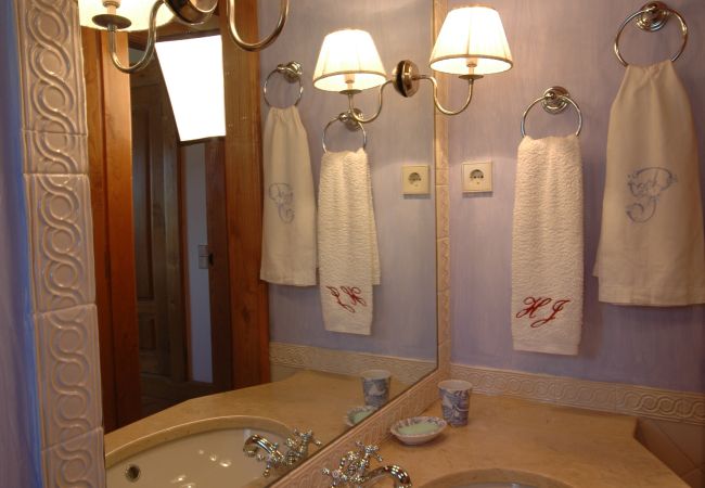 Villa in Ponte de Lima - Villa 232 Charming Restored Farmhouse for Families Villa in Ponte de Lima - Villa 232 Charming Restored Farmhouse for Families