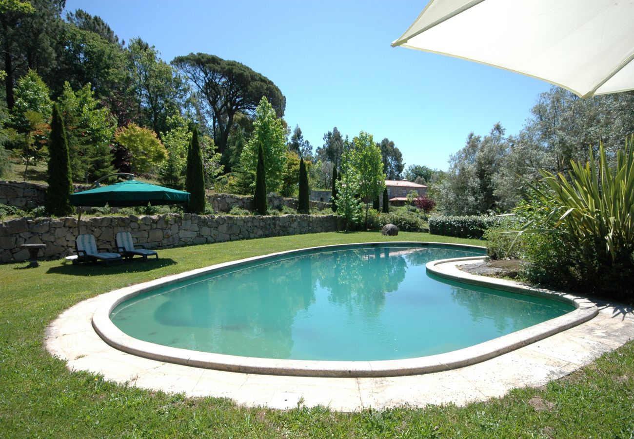 Villa in Ponte de Lima - Villa 232 Charming Restored Farmhouse for Families