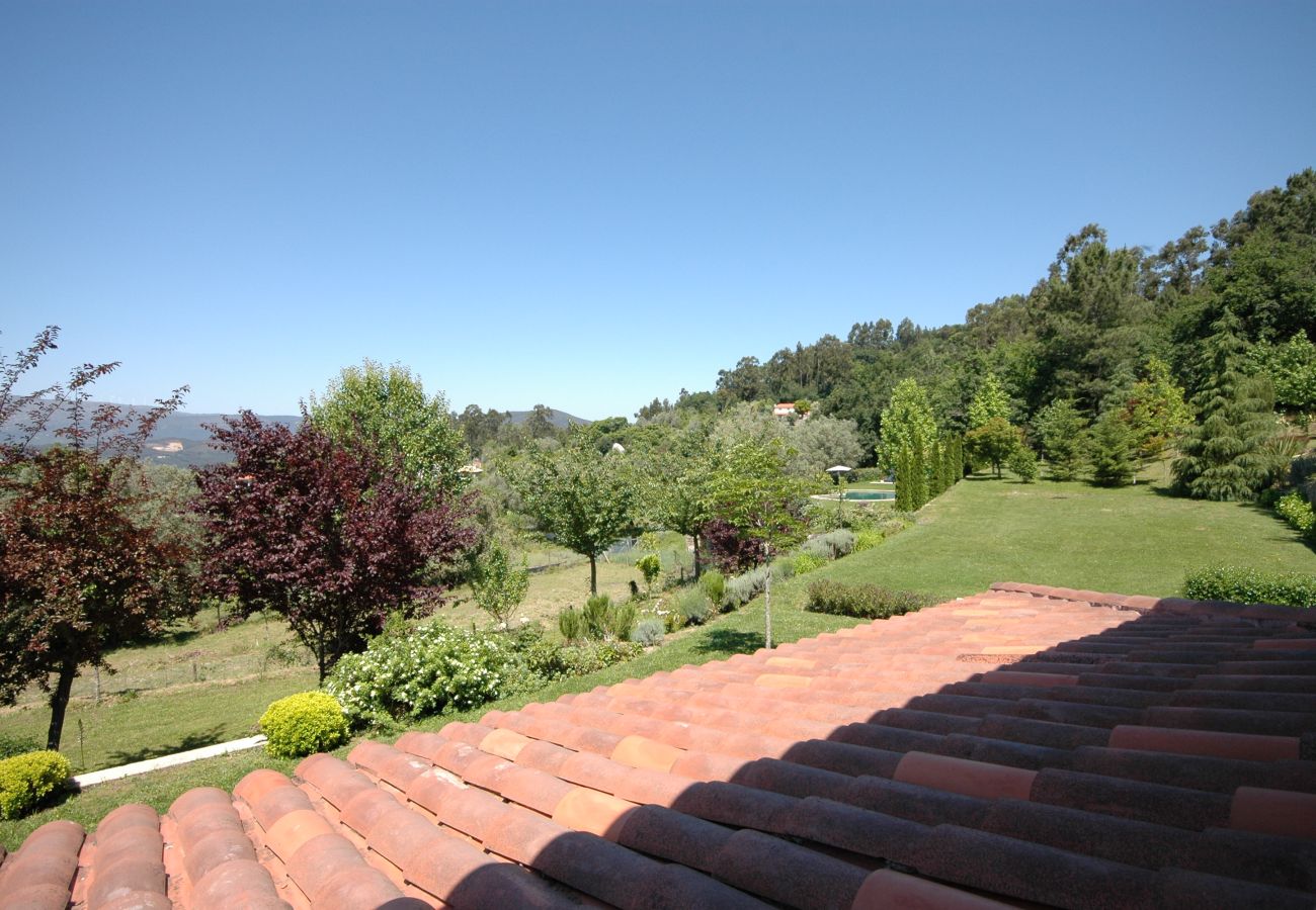 Villa in Ponte de Lima - Villa 232 Charming Restored Farmhouse for Families