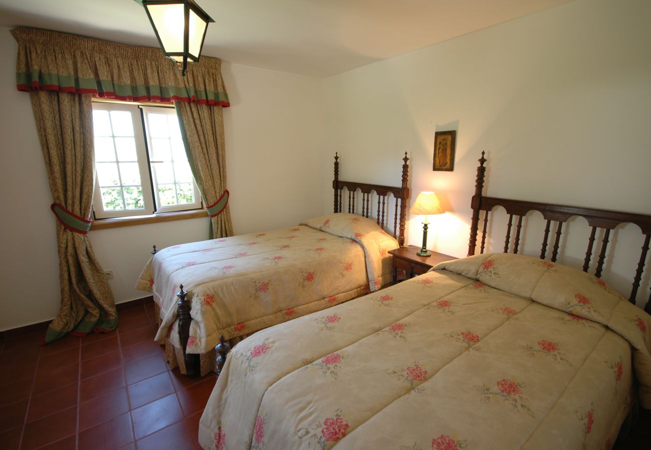 Villa in Ponte de Lima - Villa 232 Charming Restored Farmhouse for Families