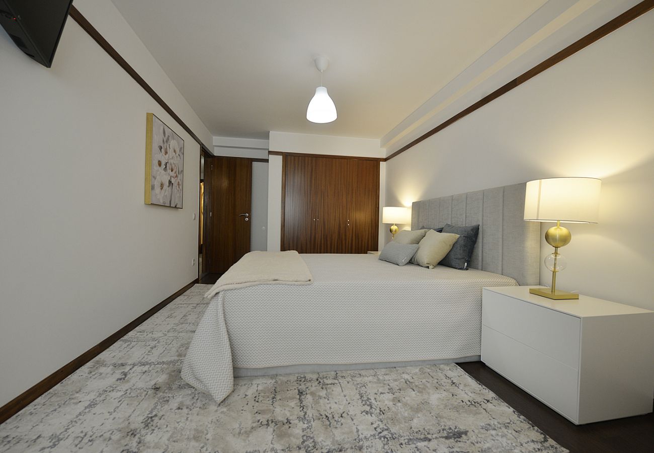Apartment in Vila Praia de Âncora - Anchor Loft 3-Bedroom Beach Resort 