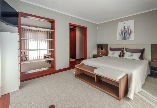 Villa in Barcelos - Villa 240 V9-  Luxury Holiday Home in Barcelos  Villa in Barcelos - Villa 240 V9-  Luxury Holiday Home in Barcelos