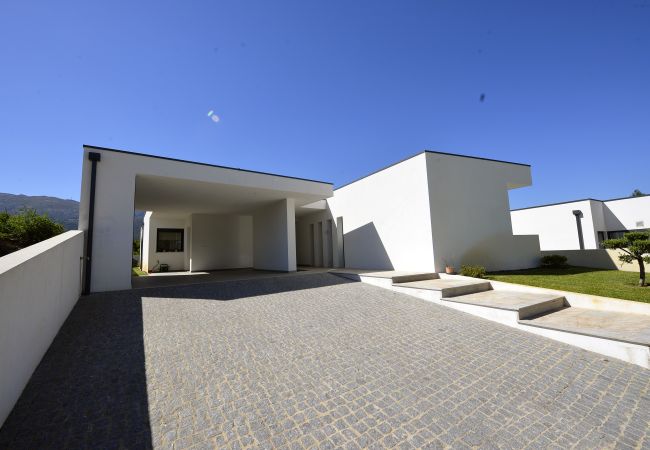 Villa in Ponte de Lima - Villa 239 Contemporary Holiday Villa in Ponte de Lima Villa in Ponte de Lima - Villa 239 Contemporary Holiday Villa in Ponte de Lima
