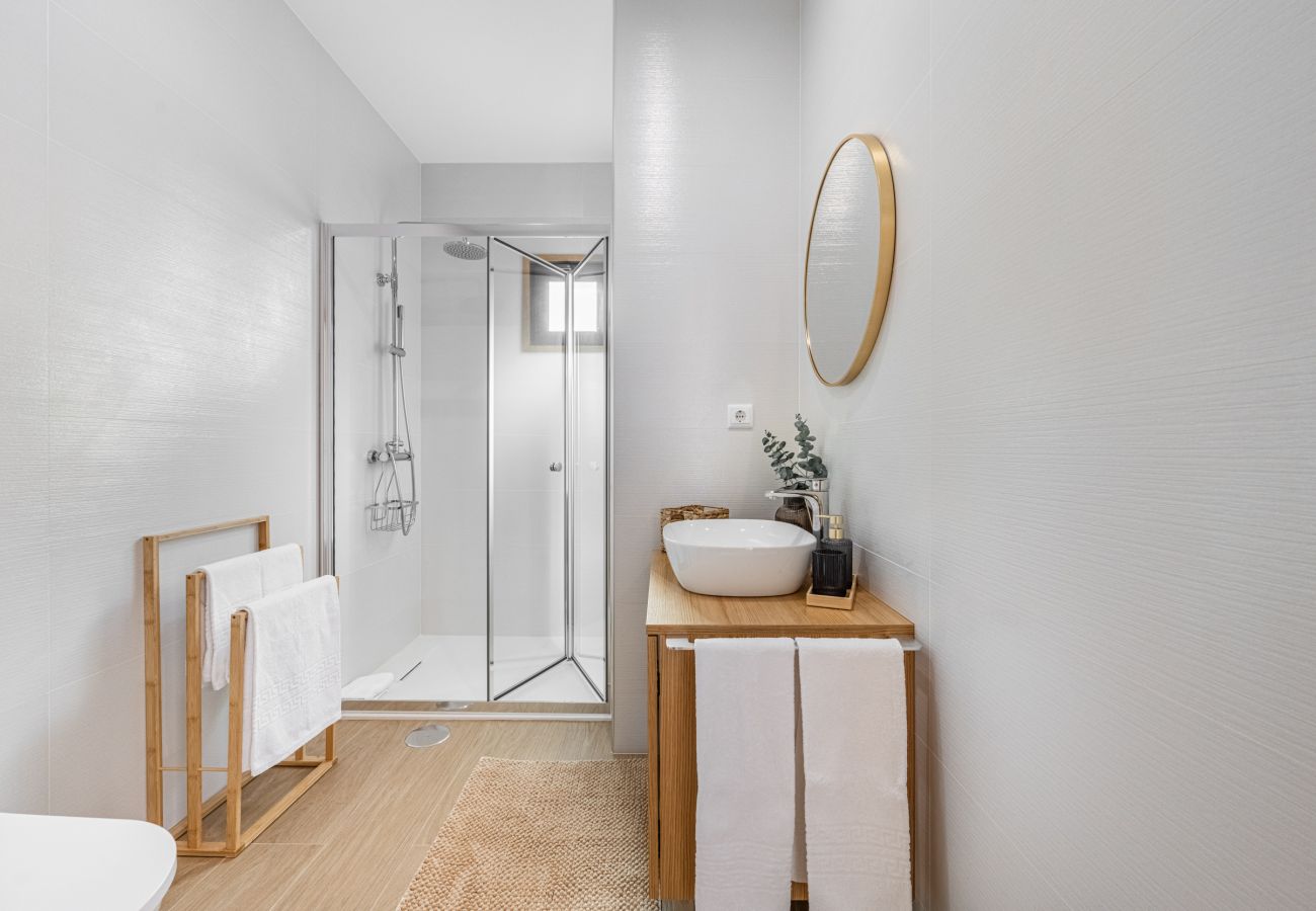 Villa in Esposende - Villa 328 - A Peaceful Garden Retreat Near Esposende