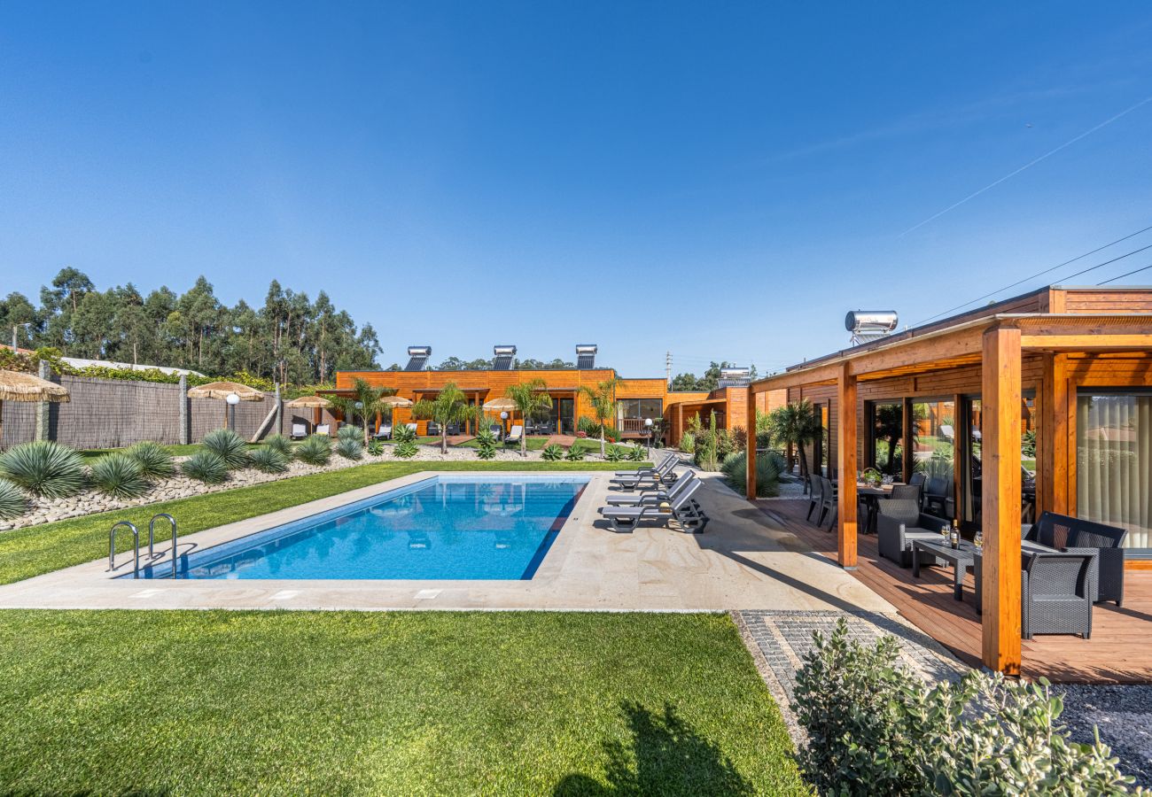 Villa in Esposende - Villa 328 - A Peaceful Garden Retreat Near Esposende