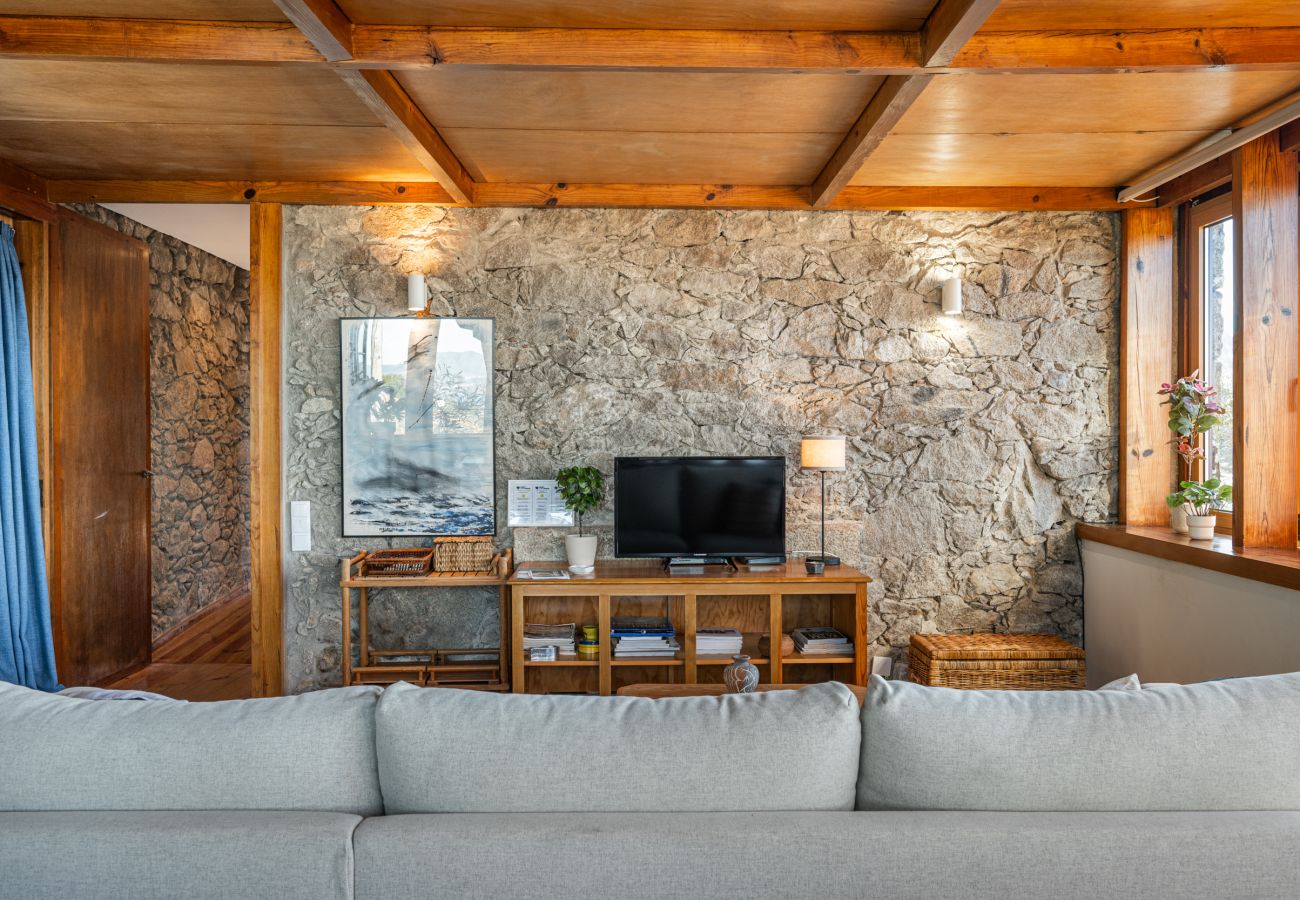 Villa in Cristelo - Villa 262  V2 - A Charming Stone Villa With Spectacular Sea Views